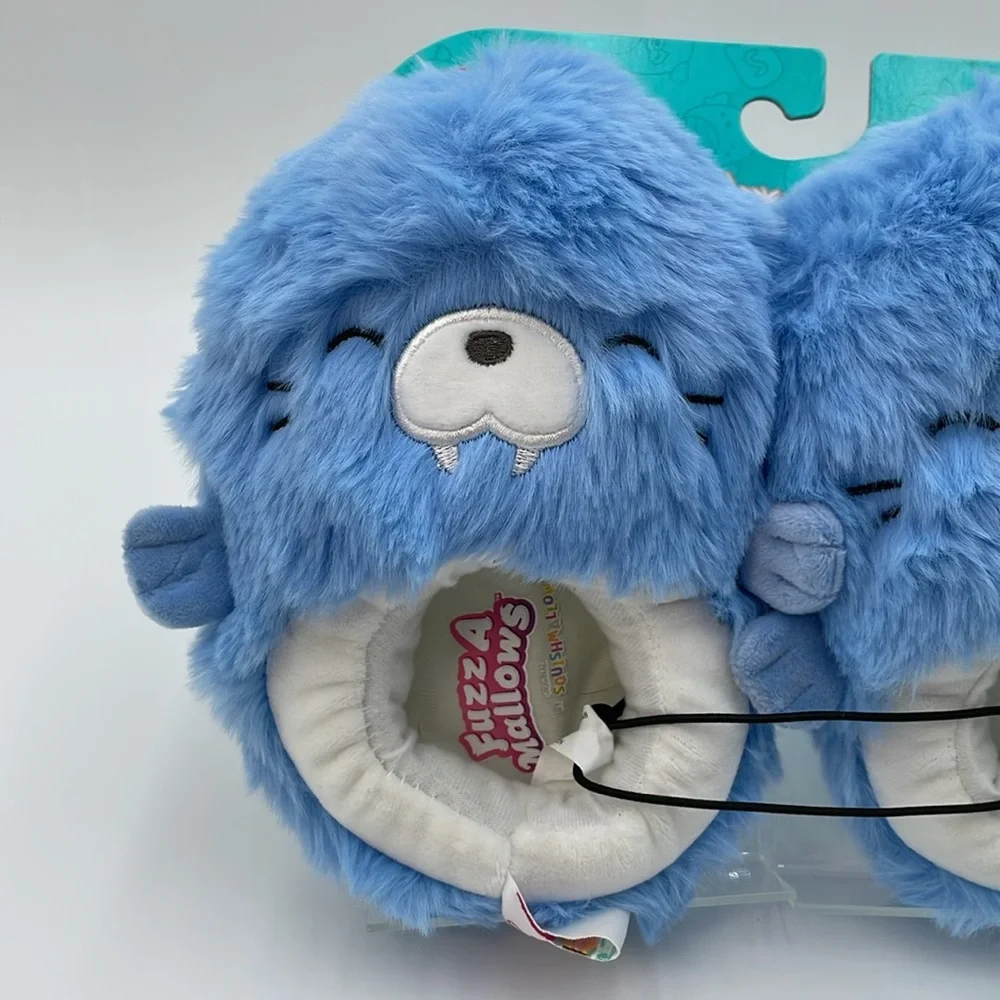 Squishmallows Slippers Jazwares FuzzAMallows Harvey Walrus Slippers - Girls 9-10